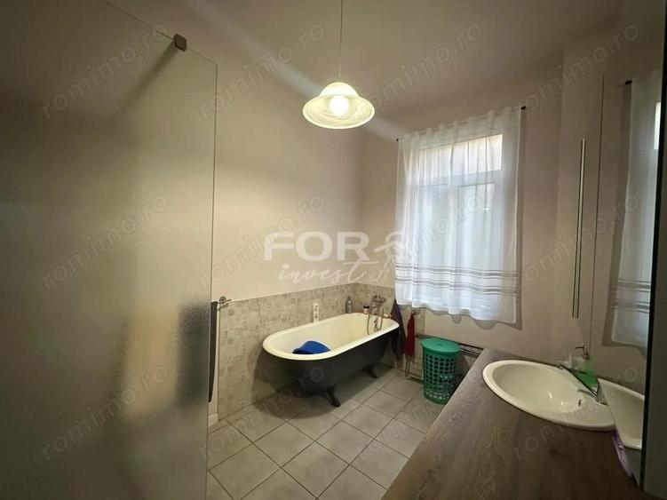 Casa spatioasa cu 482mp teren, de vanzare, central Sirul Canonicilor - 1