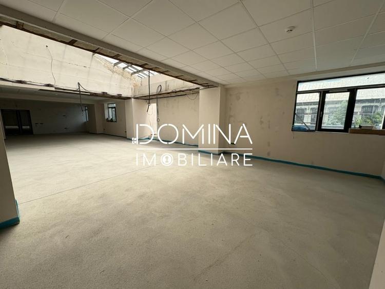 Inchiriere spatiu birou *236 mp - ultracentral * - trafic intens - 8