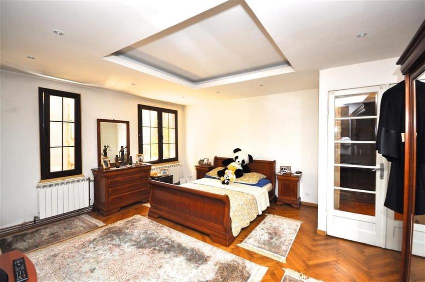 Vanzare apartament cu 4 camere Calea Victoriei - 2