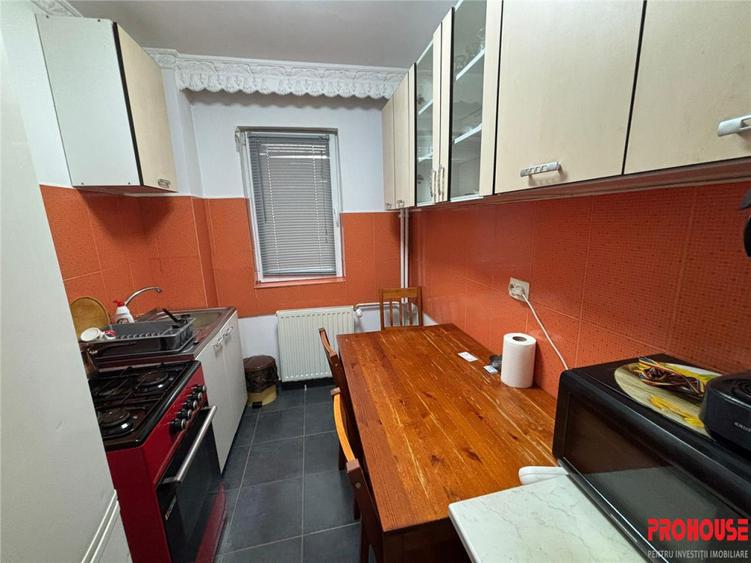 Zona Neagoe Voda - 2 camere - parter - balcon - 9