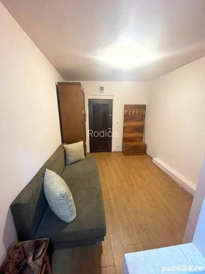 Vand garsoniera in Calea Lipovei