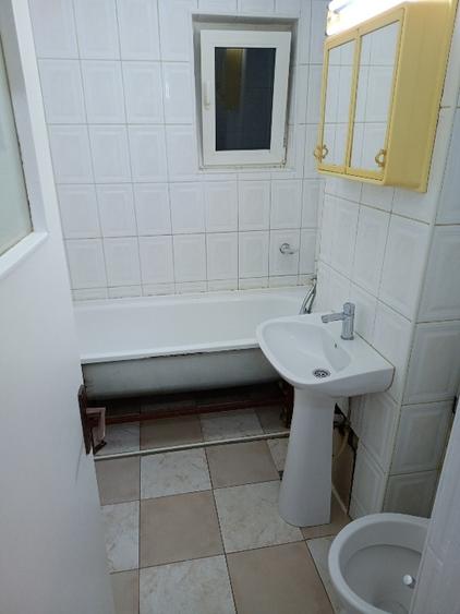 Apartament 3 camere semidecomandat - 3