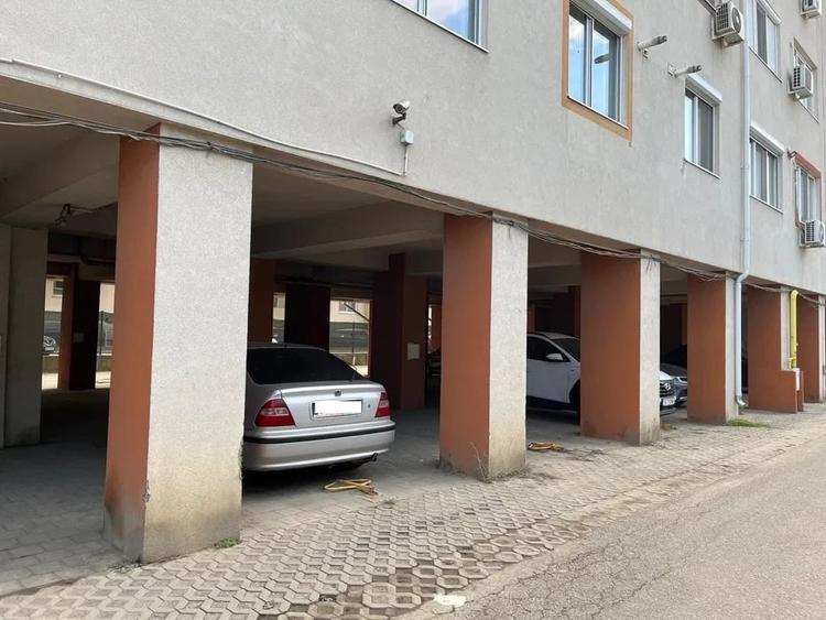 Prelungirea Ghencea, 2 camere, 55mp , etaj 2 din 5, mobilat, loc de parcare - 8