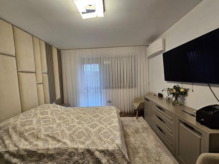 Apartament cu 3 camere decomandat, mobilat în Carrefour