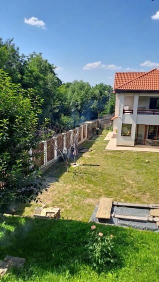 Casa de vanzare in Sacele, zona linistita - 1
