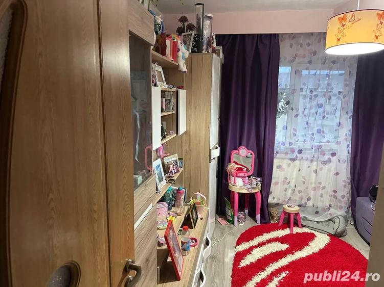 Vand apartament 2 camere transformat in 3 camere . - 3