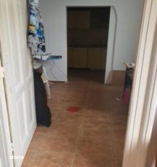 Casa Unirii-rond Regina Maria-Gazelei - 1