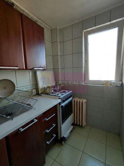 Vanzare garsoniera Iuliu Maniu-Militari, metrou M3 statia Lujerului - 2