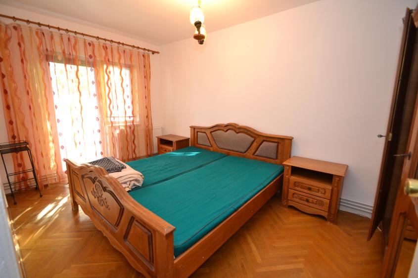 ap. 2 camere, decomandat, 2 bai, zona Aradului - 2