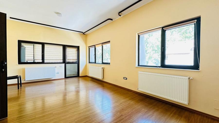 Tabacarie - City Mall, imobil P+1+M, 6 camere, IDEAL BIROURI - 17