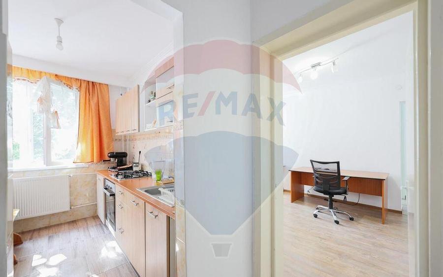 Apartament 2 camere de vanzare, zona Decebal, Oradea - 11