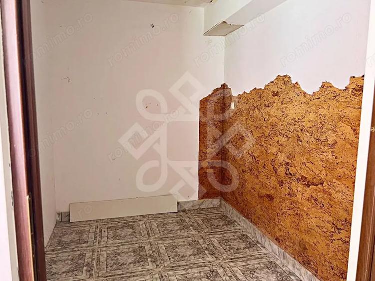 Casa cu 6 camere de inchiriat in Rogerius - 5