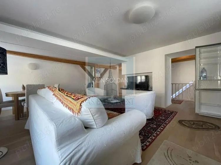 Apartament cu 3 camere decomandat în Centrul Civic Apartament cu 3 camere decomandat în Centrul Civic