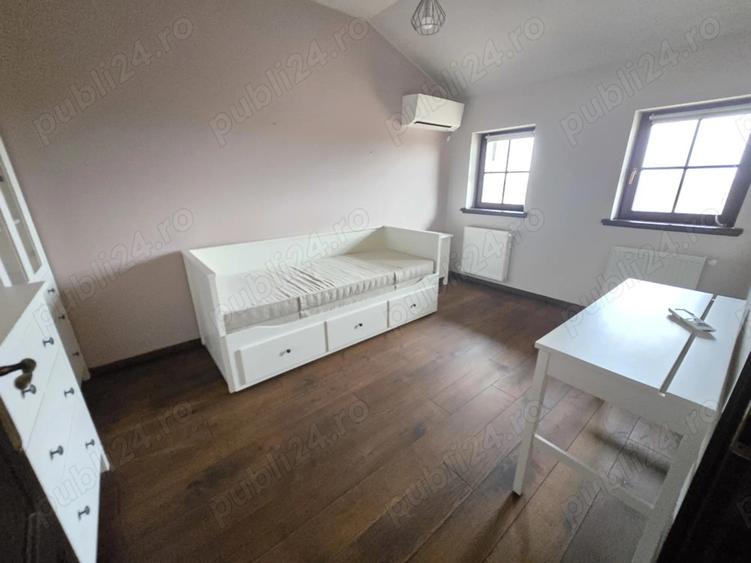 Proprietar Inchiriez ap. 3 camere pe doua nivele zona Ronat Mehala - 2