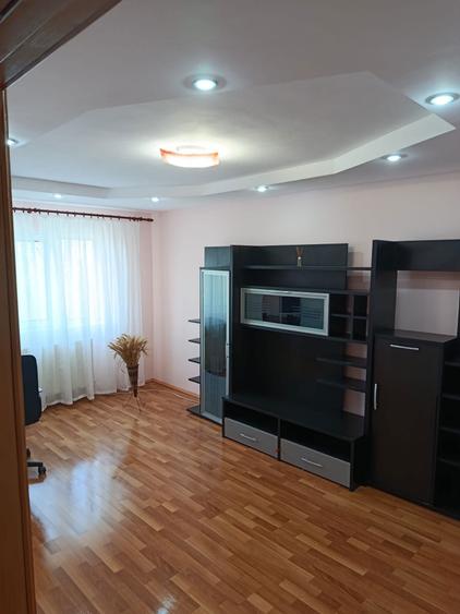 Apartament de inchiriat cu 3 camere. Vaslui - 5