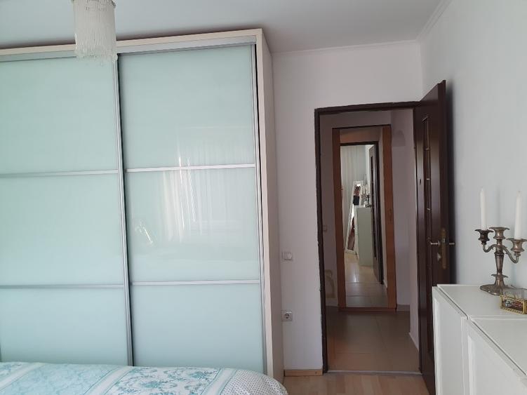Proprietar, ofer spre vanzare un apartament cu 2 camere, bloc din 1984 anvelopat - 3