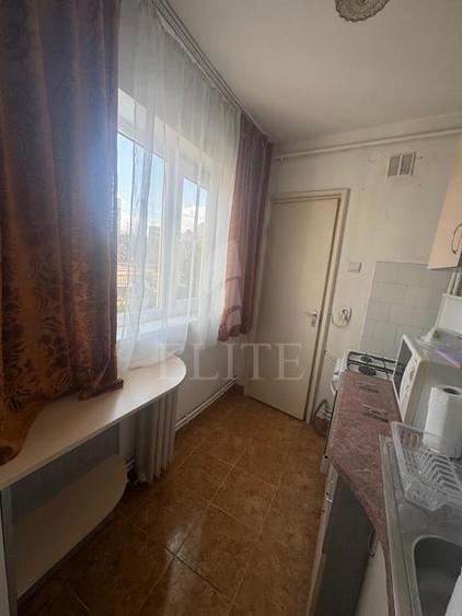 Garsoniera în zona Profi - 7