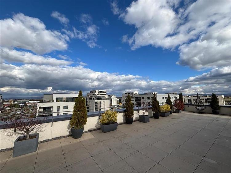 Penthouse Exclusivist Kasper Tractorul - 16