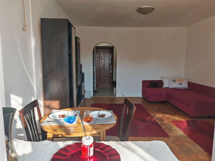 Garsoniera Titan, Bd. Nicolae Grigorescu 43, langa Policlinica, bloc mixt - 4