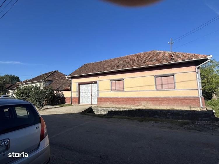 Casa de vanzare sat Petrani - 1