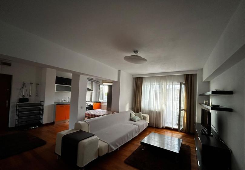 De Inchiriat Apartament 2 camere, metrou Piața Muncii - 1