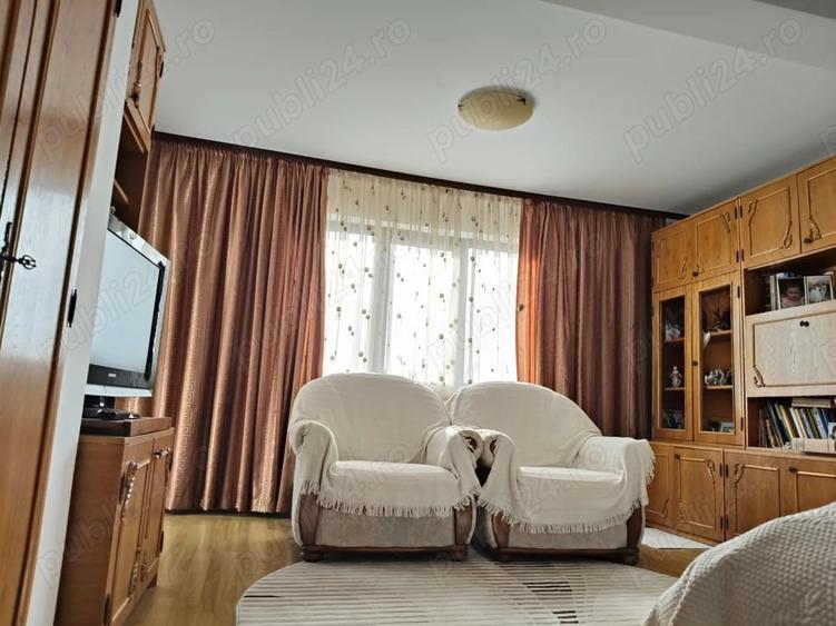 Vanzare casa aprox.3min Targovi?te - 5