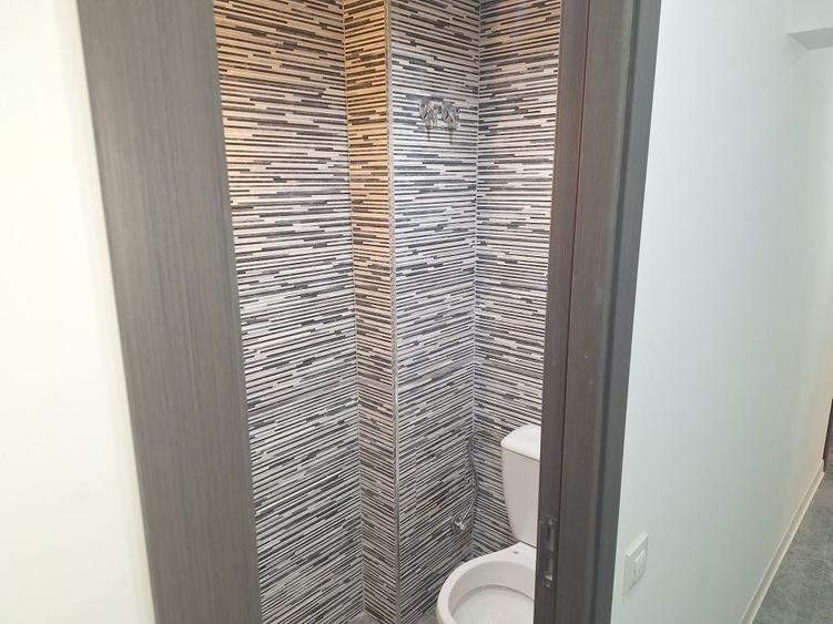 Apartament de vanzare - 4