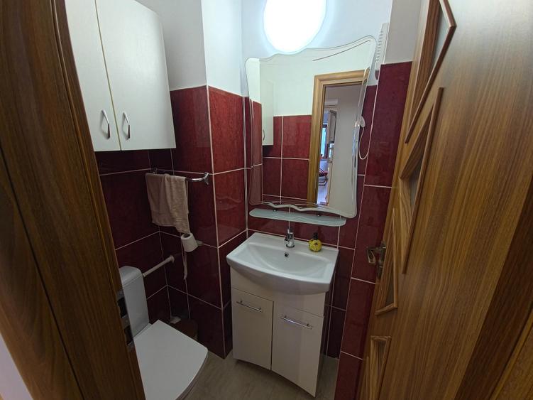 Faleza Nord 3 camere vedere la mare loc de parcare termen lung - 16