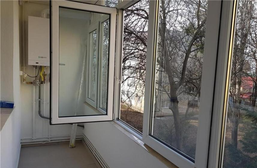 Apartament 3 camere,Bdul. Alexandru Obregea.