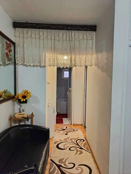 OCAZIE!Apart 2 cam D,50mp, parter cu gradina,Galata,ap de bulevard - 5