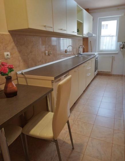 Vând apartament în Blaj - 2