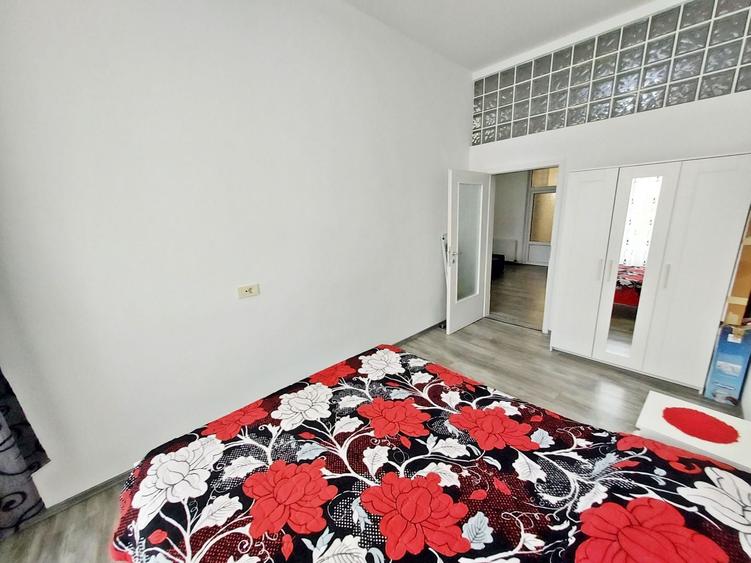 Apartament 3 camere, boxa, pod, parcare, Centru,  zona B-dul Eroilor - 10