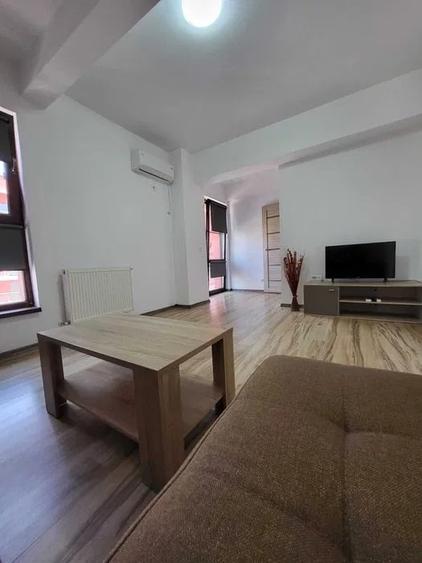 Apartament cu o camera, decomandat, zona Tudor Vladimirescu - 2