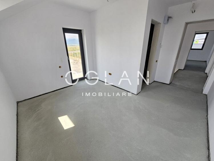 Cladire administrativa+hala+10.759 mp teren, Industrial Vest - 10