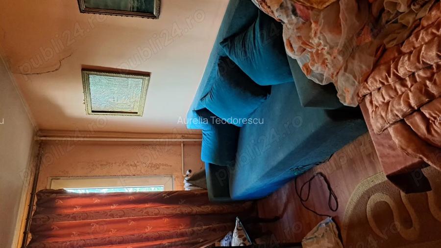 Camera de inchiriat in apartament cu 2 camere