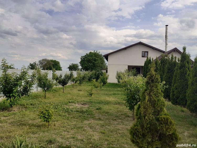 Vila de vanzare + cladire pentru evenimente - 5