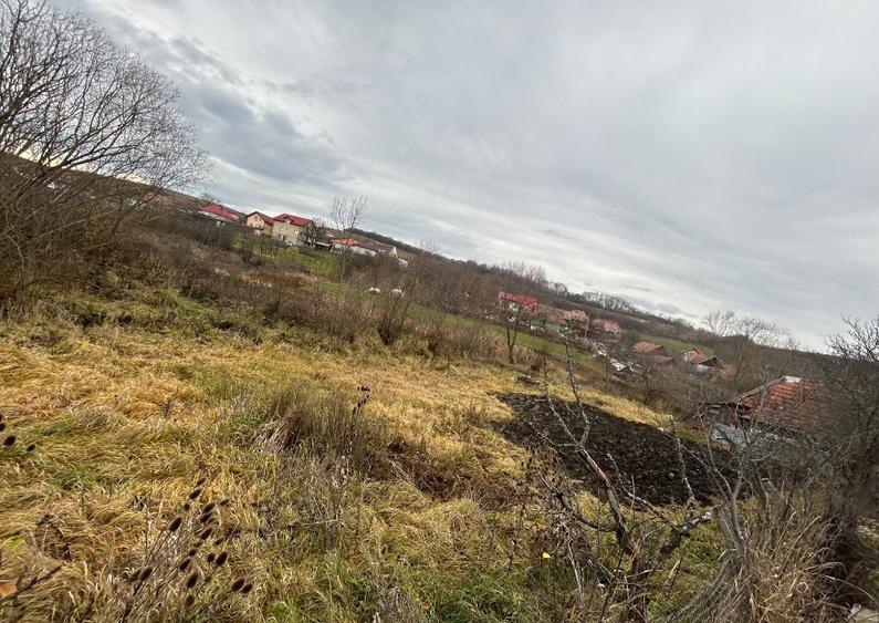 Vand teren 2400mp si casa batraneasca langa Cluj - 5