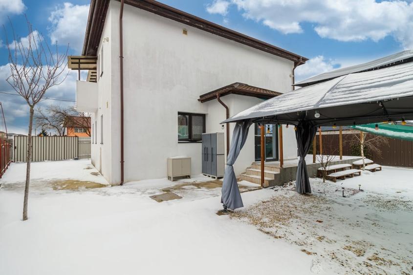 Casa Corbeanca - Curte si liniste - 4