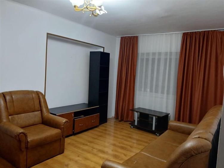Apartament cu trei camere zona campului bloc cu lift - 4