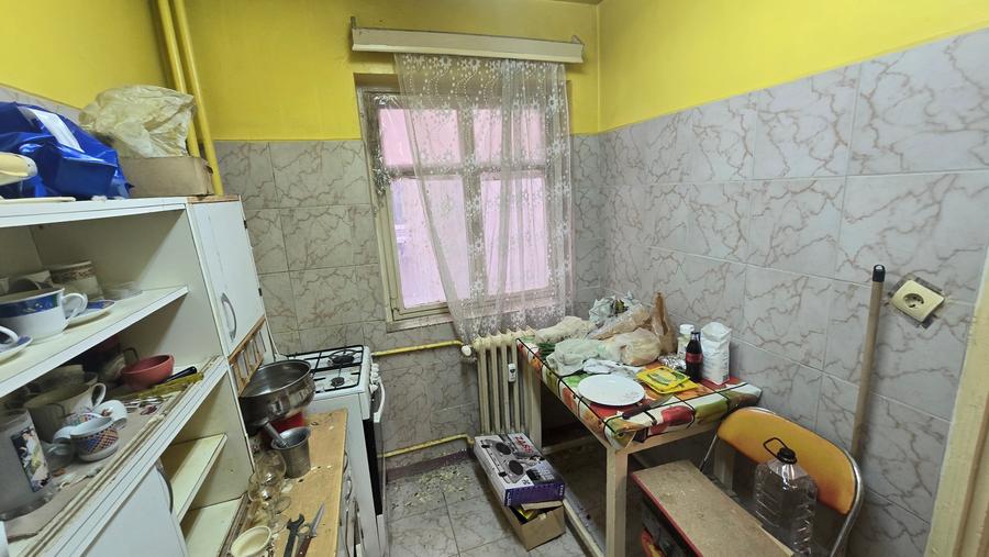 3 camere decomandat | Drumul Taberei – Valea Argeșului | Metrou 5 min - 12