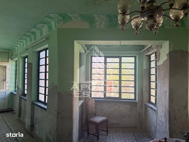 Casa de caramida in Sustra ,Topolovatul Mare cu teren de 1522 mp. - 2