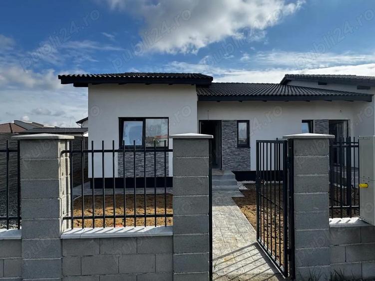 Duplex pe Parter | Pozitie excelenta | Toate utilitatile | 100m pana la asfalt - 1