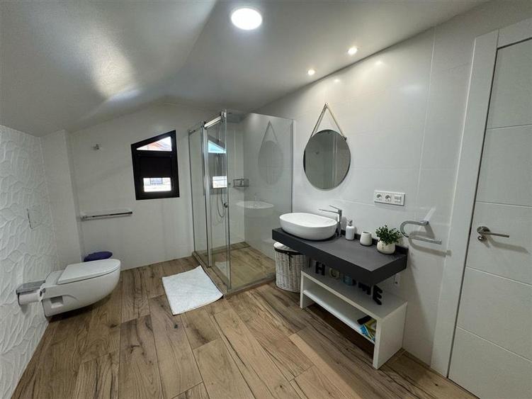 Casa P+M partial mobilata de vanzare in Campineanca (toate utilitatile) - 32