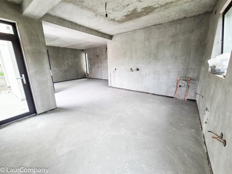 Casa Geamana Bradu Arges - 9