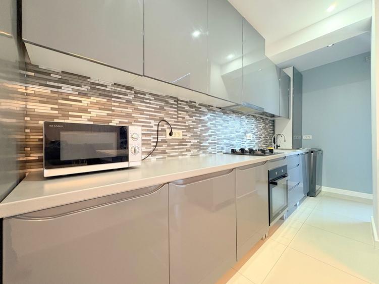 Apartament cu 2 camere decomandat, mobilat în Aradului