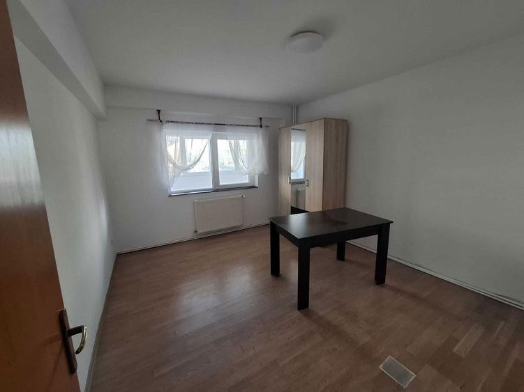 Apartament 4 camere de inchiriat semimobilat, 13 Septembrie, Marriott, 105mp - 4