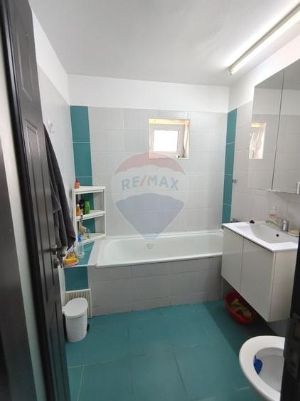 Apartament cu 4 camere de închiriat în zona 13 Septembrie - Rahova - 8