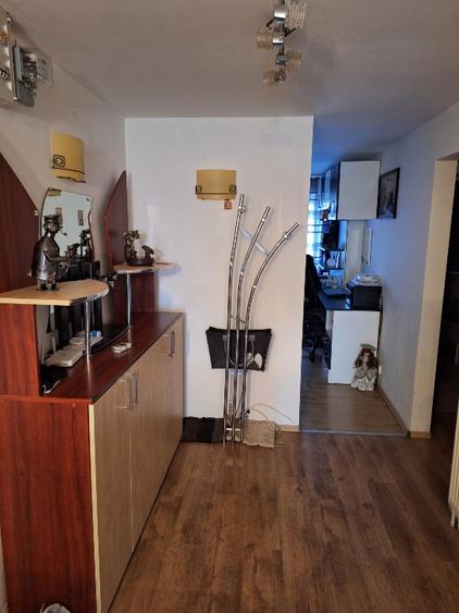 Vând apartament 3 camere complet mobilat și utilat  - 7