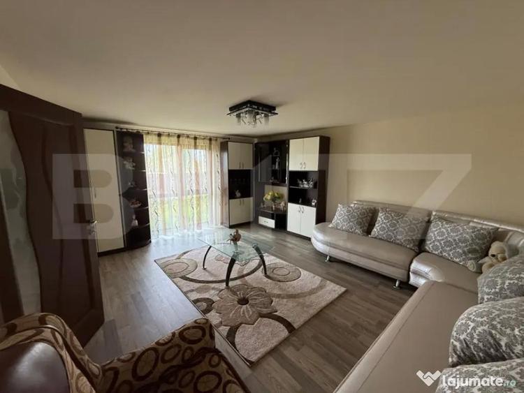 Casa de vanzare in Strejnicu ideala pentru locuit sau in - 9