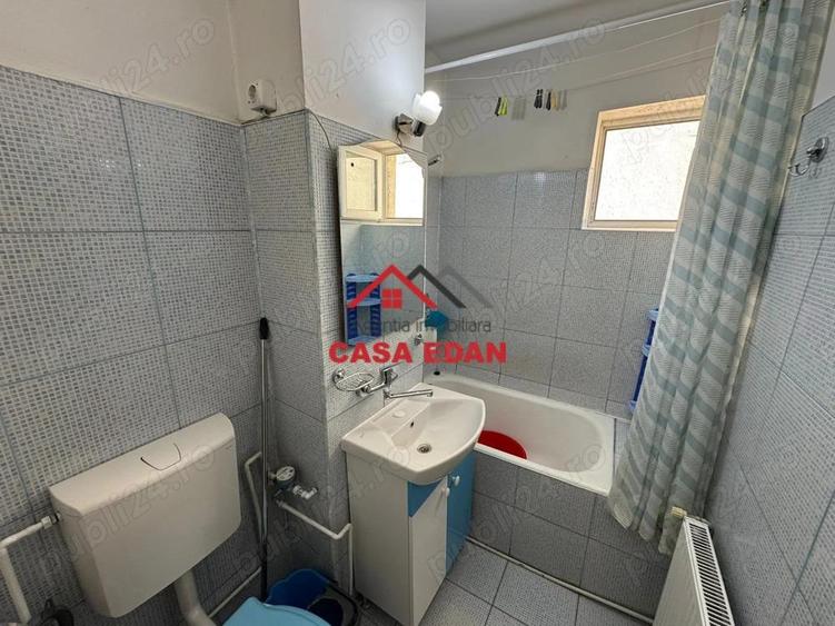 Garsoniera in Campina--1000 lei - 5